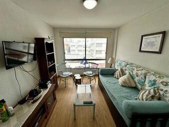 https://web5.gallito.com.uy/encantador-departamento-de-1-dormitorio-y-medio-inmuebles-27503349