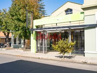 https://www.gallito.com.uy/local-comercial-en-venta-en-maldonado-centro-inmuebles-27260875