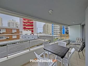 https://web5.gallito.com.uy/2-dorm-2-baños-a-metros-del-mar-inmuebles-26122301