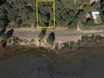 https://web5.gallito.com.uy/venta-de-terreno-en-club-del-lago-sobre-la-laguna-inmuebles-27503458