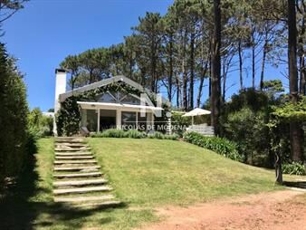 https://web5.gallito.com.uy/excelente-casa-de-4-dormitorios-en-montoya-inmuebles-25545967