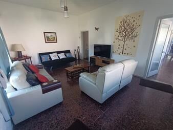 https://www.gallito.com.uy/muy-linda-casa-con-todas-las-comodidades-prox-molinos-de-inmuebles-26096666