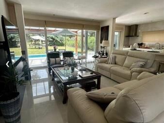 https://www.gallito.com.uy/casa-en-venta-en-el-barrio-las-higueritas-inmuebles-26761672