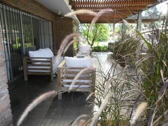 https://www.gallito.com.uy/casa-en-venta-pinares-4-dormitorios-inmuebles-27510418