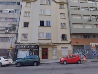 https://web5.gallito.com.uy/apto-en-venta-2-dormitorios-1-baño-inmuebles-26284607