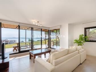 https://web5.gallito.com.uy/apartamento-de-1-dormitorio-en-punta-ballena-inmuebles-23840759