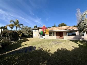 https://web5.gallito.com.uy/chalet-en-rincãâ³n-del-indio-â-a-500-metros-del-inmuebles-27489845