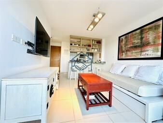 https://web5.gallito.com.uy/venta-de-moderno-apartamento-en-zona-roosevelt-de-inmuebles-25729450