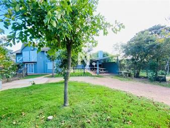 https://www.gallito.com.uy/venta-casa-en-el-chorro-5-dorm-inmuebles-27513845