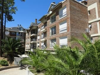 https://www.gallito.com.uy/alquiler-apartamento-3-dormitorios-con-garaje-a-estrenar-en-inmuebles-27096766