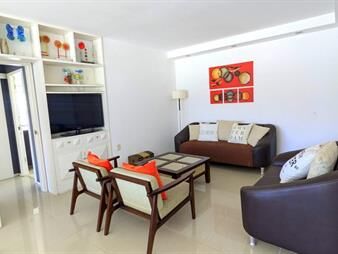 https://web5.gallito.com.uy/vendo-apartamento-2-dormitorios-reciclado-a-del-inmuebles-22537370