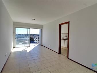 https://www.gallito.com.uy/oportunidad-vendo-apartamento-2-dormitorios-en-inmuebles-22538055