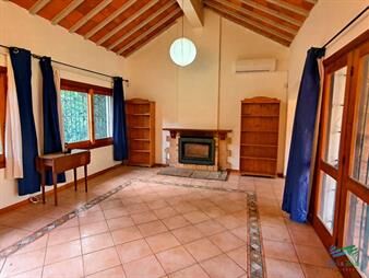 https://web5.gallito.com.uy/vendo-casa-5-dormitorios-con-gran-terreno-en-del-inmuebles-22538611