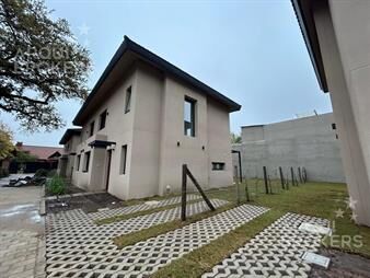 https://web5.gallito.com.uy/casa-de-tres-dormitorios-en-venta-en-prado-015-inmuebles-26340411
