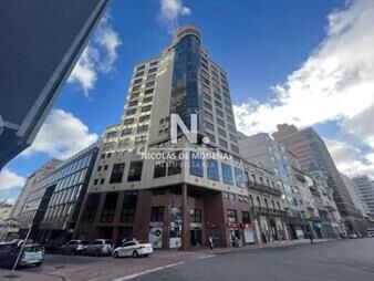 https://web5.gallito.com.uy/2-oficinas-en-venta-unificadas-en-ciudad-vieja-inmuebles-25491397