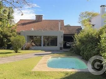 https://web5.gallito.com.uy/venta-de-casa-4-dormitorios-en-carrasco-sur-inmuebles-27382992