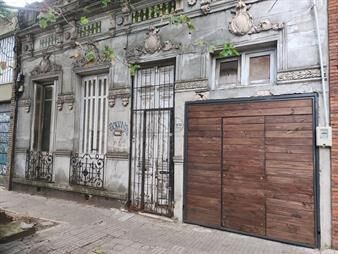 https://web5.gallito.com.uy/venta-casa-tres-cruces-a-reciclar-inmuebles-27157133