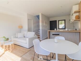 https://web5.gallito.com.uy/estrena-en-carrasco-incluye-costos-de-conexion-inmuebles-26882520