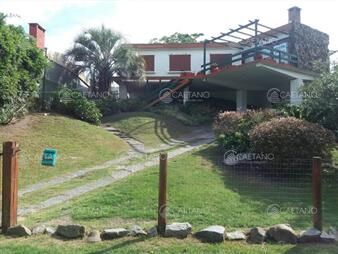 https://web5.gallito.com.uy/venta-casa-3-dormitorios-playa-mansa-punta-del-inmuebles-20471390