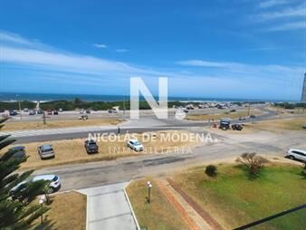 https://web5.gallito.com.uy/departamento-de-3-dormitorios-en-venta-en-punta-inmuebles-27530608