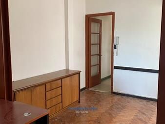 https://web5.gallito.com.uy/apartamento-1-dormitorio-y-servicio-inmuebles-18329172