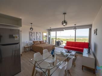 https://web5.gallito.com.uy/venta-de-studio-en-punta-ballena-frente-a-la-inmuebles-25710410