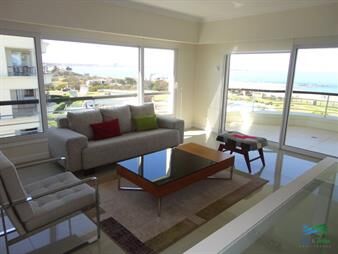 https://web5.gallito.com.uy/venta-de-apartamento-2-dormitorios-en-playa-punta-inmuebles-23361119