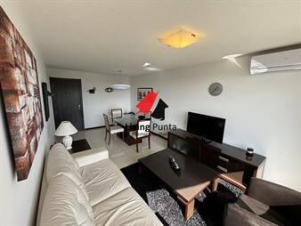 https://web5.gallito.com.uy/stradivarius-hermoso-apartamento-en-venta-de-2-inmuebles-27161376