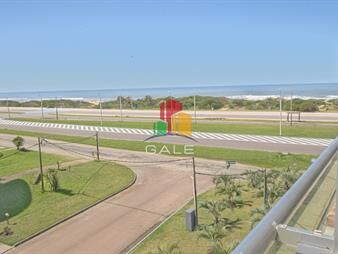 https://web5.gallito.com.uy/apartamento-en-alquiler-anual-playa-brava-inmuebles-24477331