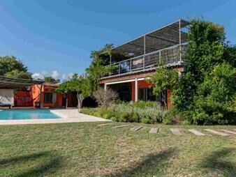 https://web5.gallito.com.uy/venta-importante-casa-en-punta-del-este-inmuebles-26835954