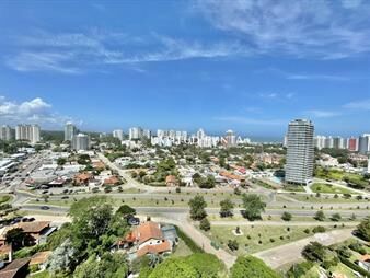 https://web5.gallito.com.uy/apartamento-en-mansa-2-dormitorios-parrillero-inmuebles-26655455