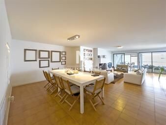https://web5.gallito.com.uy/vista-al-mar-4-dorm-dependencia-garden-tower-inmuebles-25042241