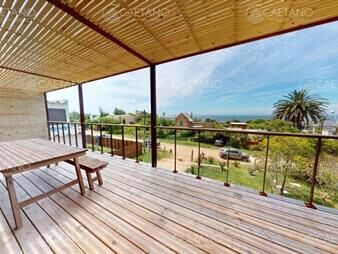 https://www.gallito.com.uy/venta-espectacular-casa-en-manantiales-2-inmuebles-25246751