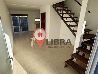 https://web5.gallito.com.uy/excelente-duplex-2-dormitorios-2-baños-malvin-inmuebles-27407223