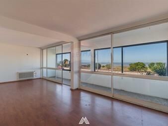 https://www.gallito.com.uy/venta-apto3-dorms-2-baños-y-serv-malvin-2-gges-inmuebles-26869563