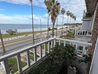 https://web5.gallito.com.uy/venta-apartamento-2-dormitorios-malvin-rambla-de-chile-y-ar-inmuebles-27547964