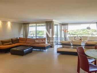 https://web5.gallito.com.uy/apartamento-de-4-dormitorios-en-punta-del-este-al-inmuebles-25034340