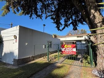 https://www.gallito.com.uy/venta-casa-2-dormitorios-atlantida-las-toscas-inmuebles-27548558
