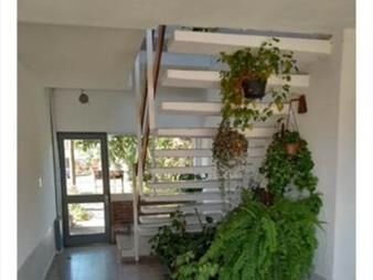 https://web5.gallito.com.uy/alquilo-lindo-apto-en-mercado-modelo-inmuebles-27548675