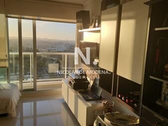 https://web5.gallito.com.uy/venta-apartamento-de-2-dormitorios-sobre-av-con-inmuebles-25038655