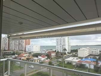 https://web5.gallito.com.uy/apartamento-en-venta-de-2-dormitorios-en-edificio-inmuebles-26950996