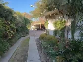 https://web5.gallito.com.uy/venta-de-casa-punta-gorda-gran-terreno-inmuebles-27548943