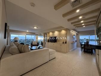 https://web5.gallito.com.uy/apartamento-unificado-en-mansa-4-dormitorios-inmuebles-27405761