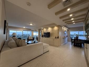 https://web5.gallito.com.uy/lindisimo-edificio-con-todos-los-servicios-inmuebles-25611346