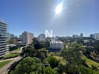 https://web5.gallito.com.uy/apartamento-2-dormitorios-playa-brava-punta-del-inmuebles-24995767
