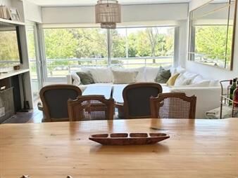 https://web5.gallito.com.uy/imperdible-apto-en-venta-2-dormitorios-2-baños-inmuebles-27548591
