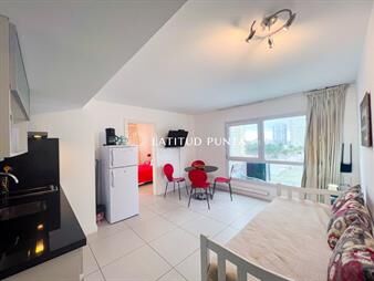 https://web5.gallito.com.uy/apartamento-de-1-dormitorio-en-venta-peninsula-inmuebles-27553109
