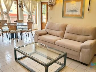https://web5.gallito.com.uy/apartamento-de-2-dormitorios-y-2-baños-a-1-de-y-inmuebles-22537398