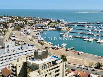 https://web5.gallito.com.uy/piso-alto-en-peninsula-3-dormitorios-mas-inmuebles-19848257