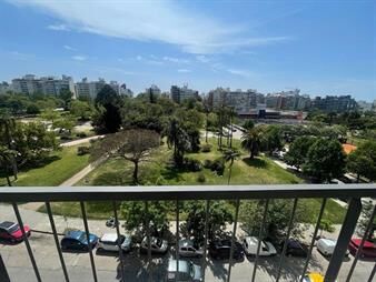 https://web5.gallito.com.uy/parodi-venta-apartamento-sin-muebles-3-dormitorios-villa-inmuebles-27025863